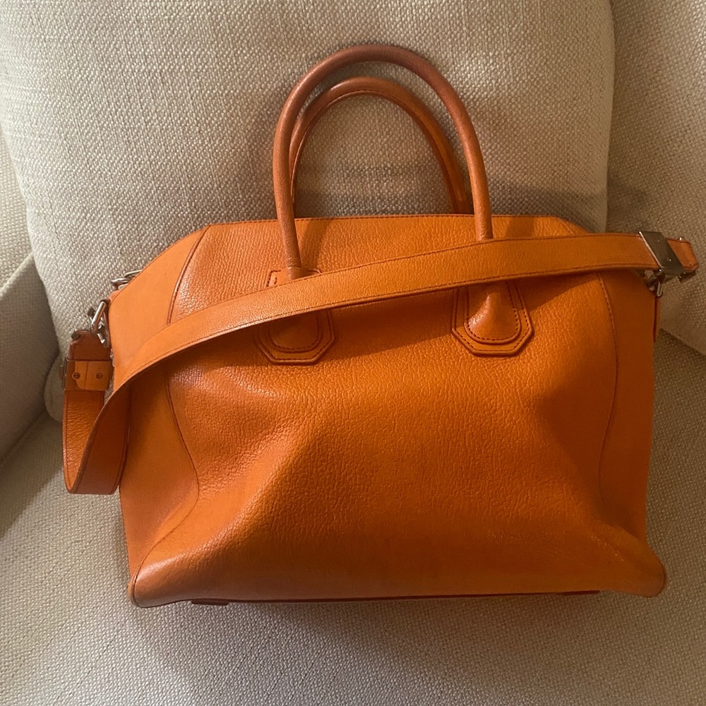 Givenchy Vibrant Orange Satchel - Picture 4 of 5